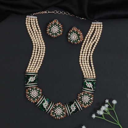 Decorative Floral Rose Gold Beads Necklace Set with Matching Studs