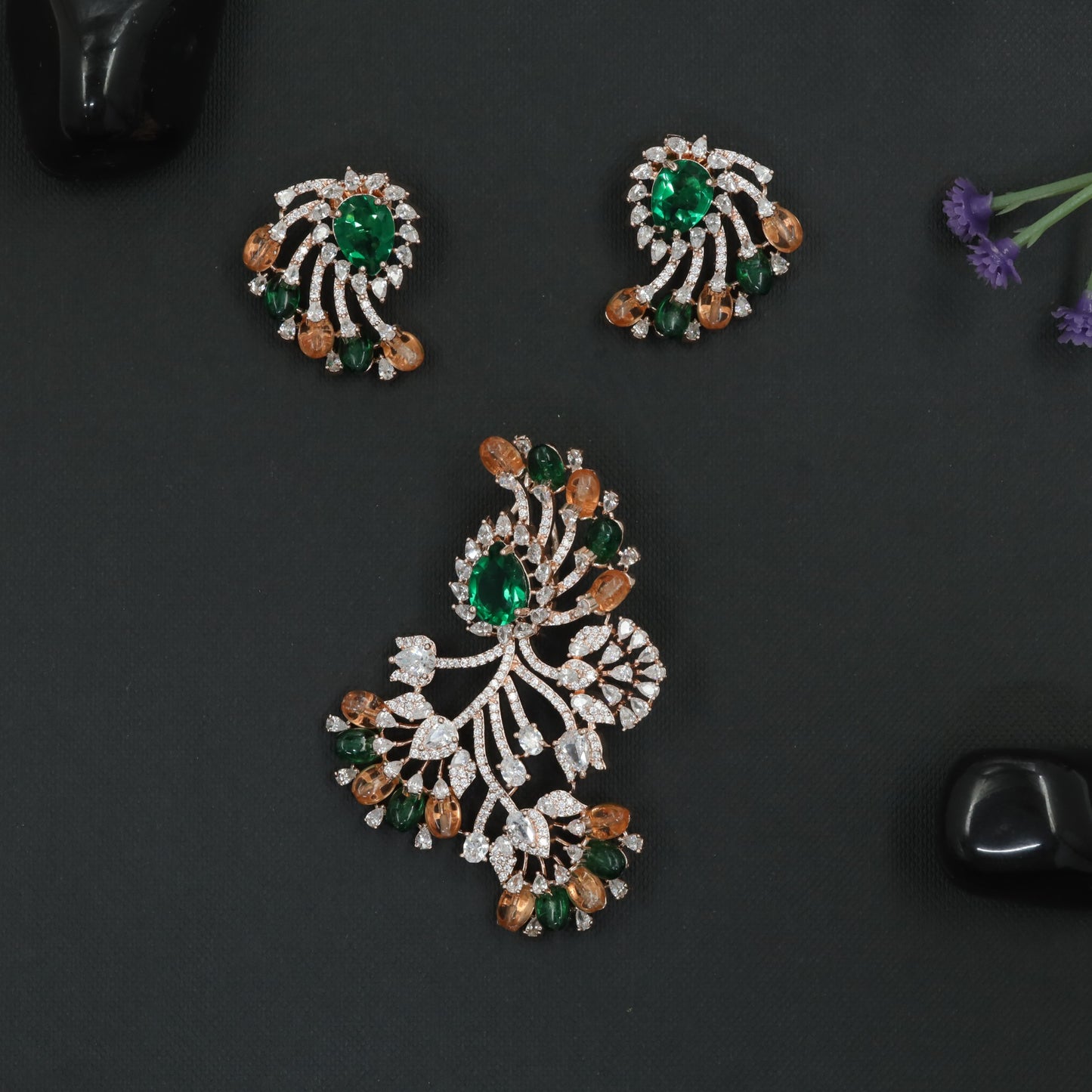 Ornamental Paisley Rose Gold Pendant Set with Radiating Design