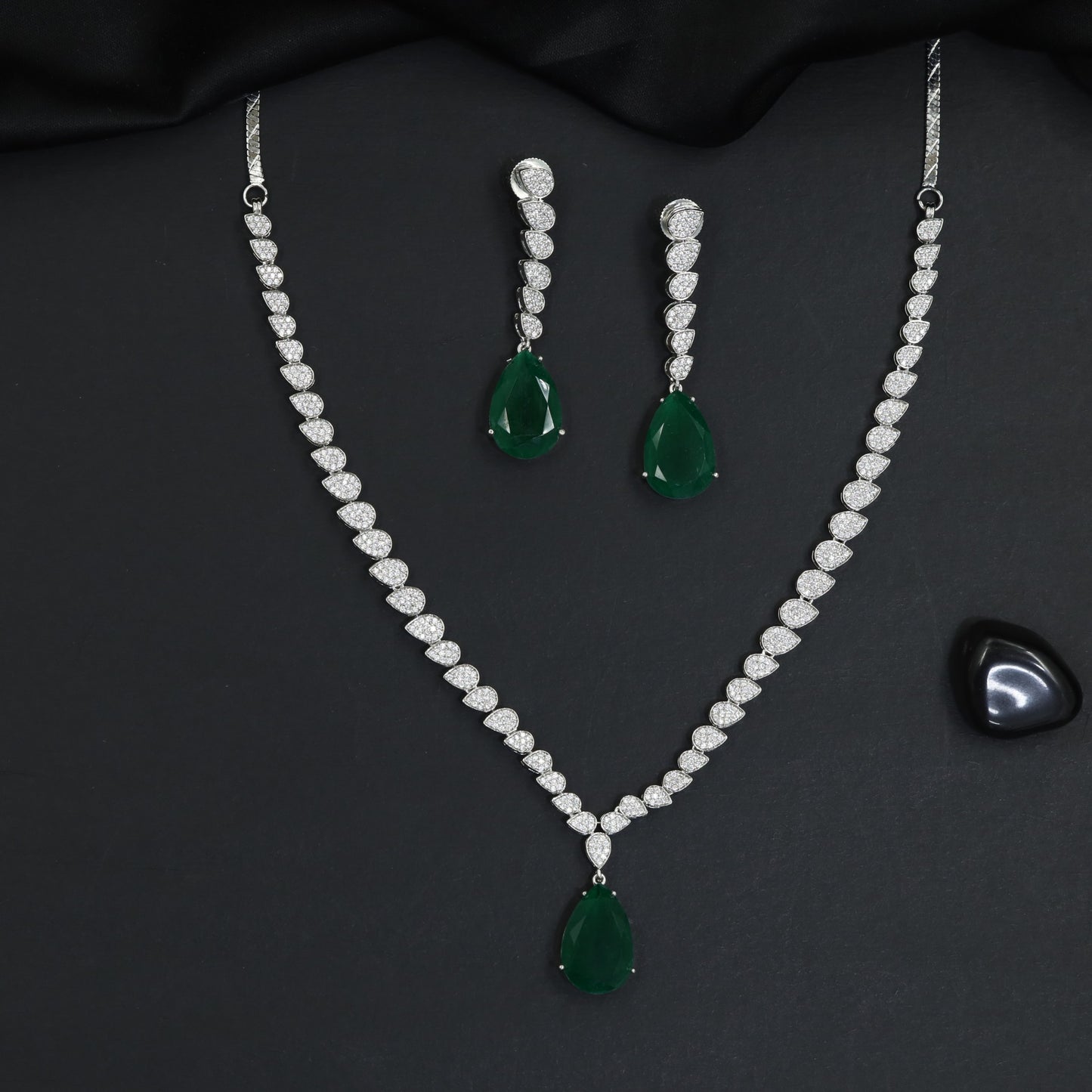 Classic delicate teardrop pendant rhodium necklace with a slim geometric chain