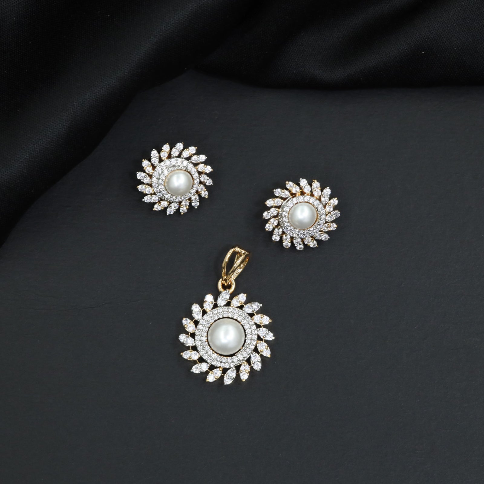 Antique style cz stone and round pearl pendant earring set