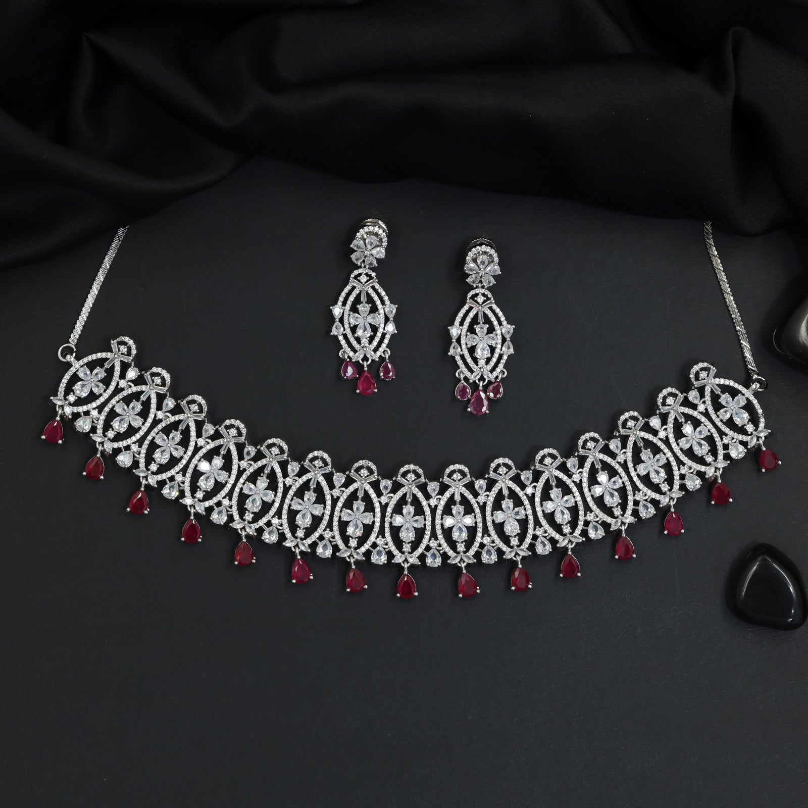 Art Deco inspired rhodium choker with geometric openwork accents