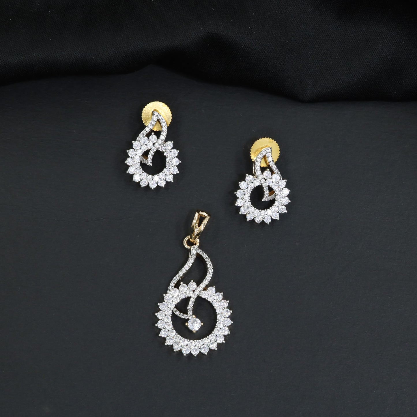 Designer Pendant Set Featuring Circular Halo Styling