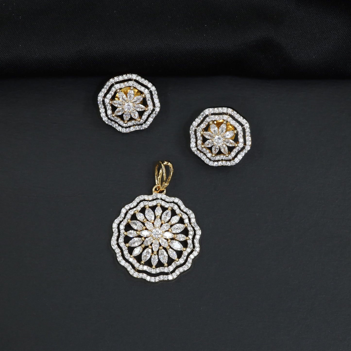 Contemporary Pendant Set with Layered Halo Pattern