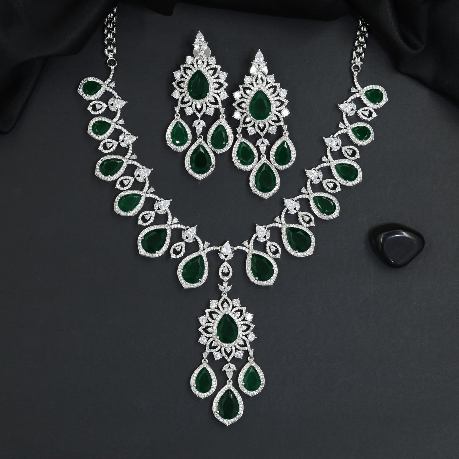 Heritage Garland Rhodium Necklace Set with Cascading Drop Styling