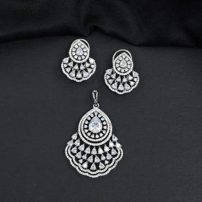Festive Pendant Set with Teardrop Halo Design