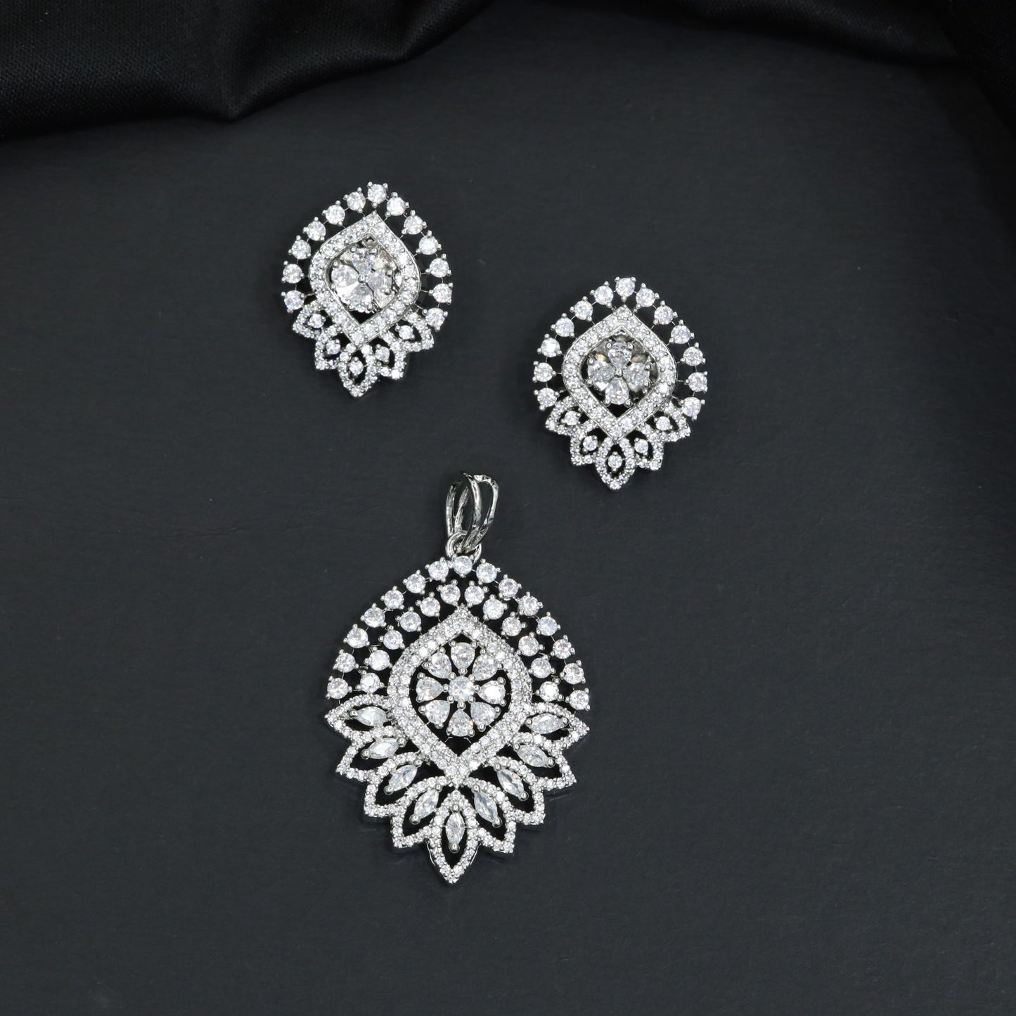 Designer Pendant Set Featuring Floral Cluster Centre
