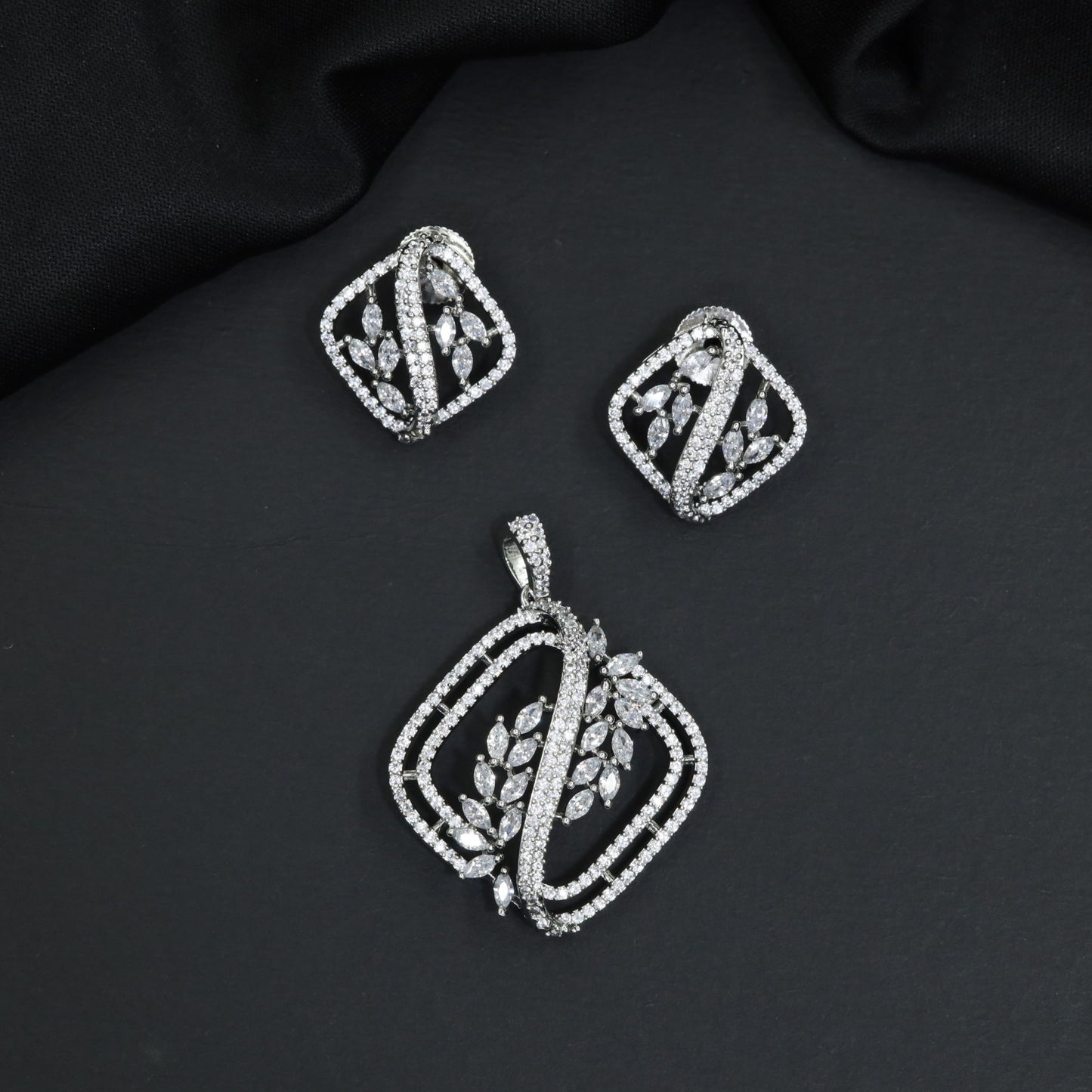 Geometric Pendant Set with Floral Vine Detailing