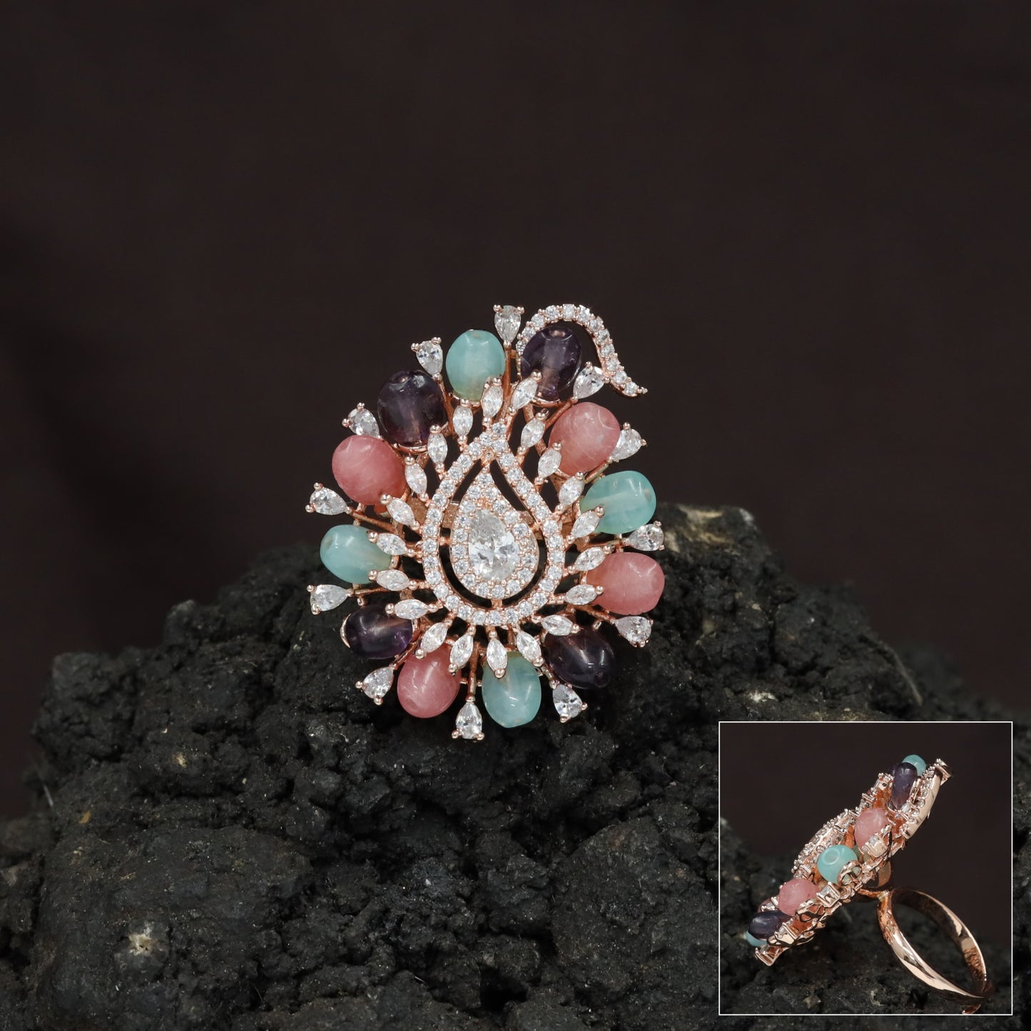 Crystal Paisley Center Finger Ring with Radiating Petal Design
