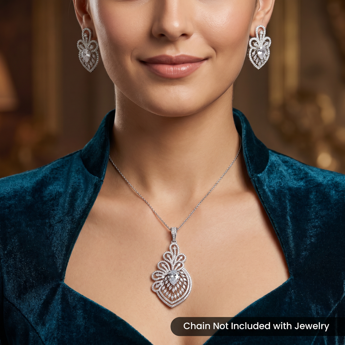 Openwork Pendant Set with Heart Shape Accent