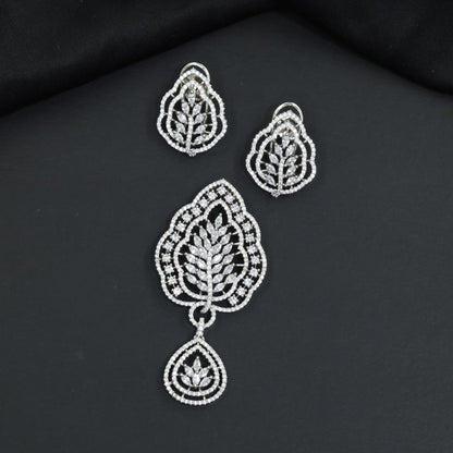 Contemporary Pendant Set with Nature Inspired Styling