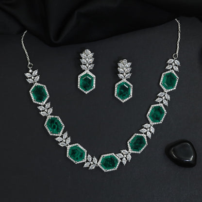 Classical leaf branch linked emerald green hexagon necklace set for wedding wear