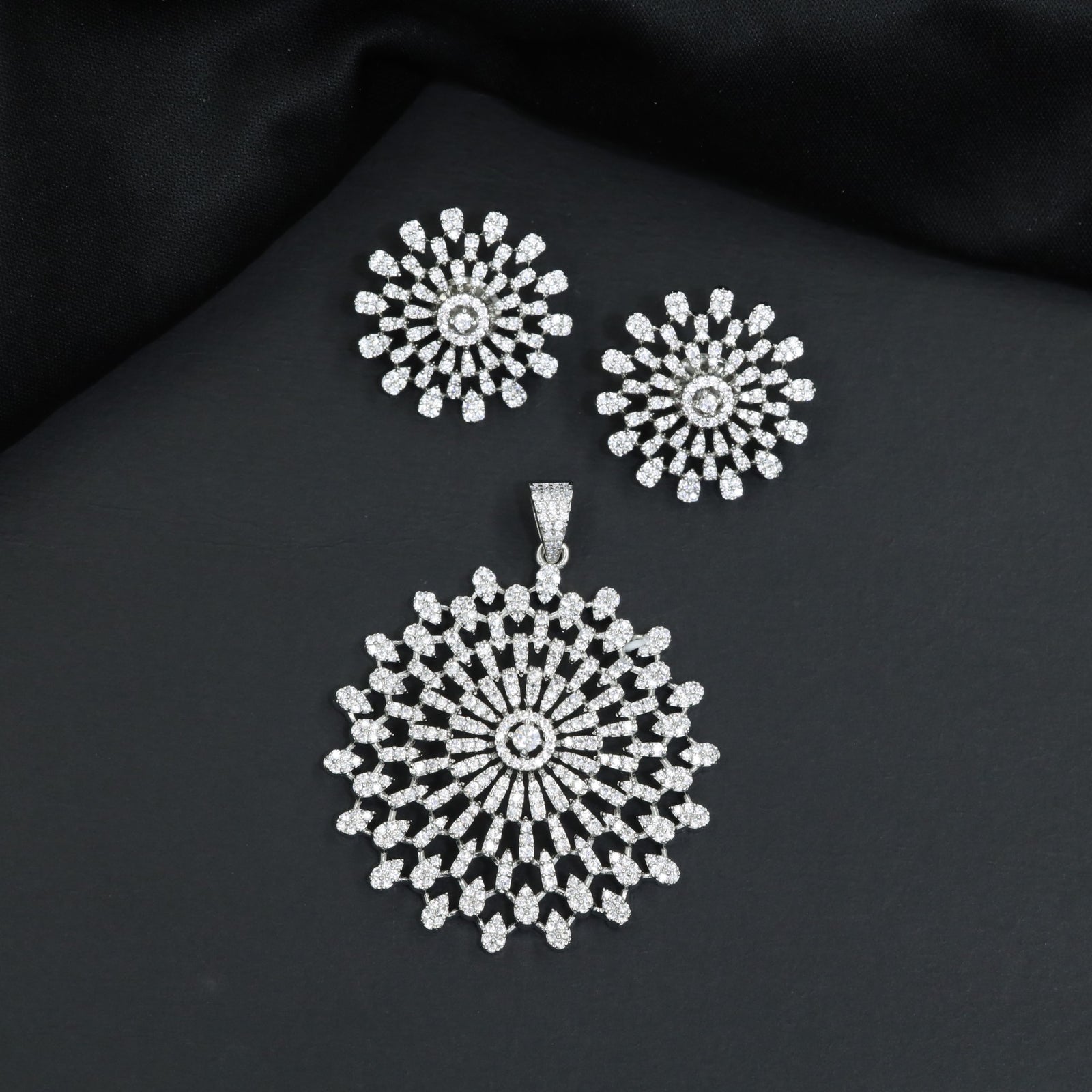 Statement Flower Pendant Set with Radiating Cluster Design