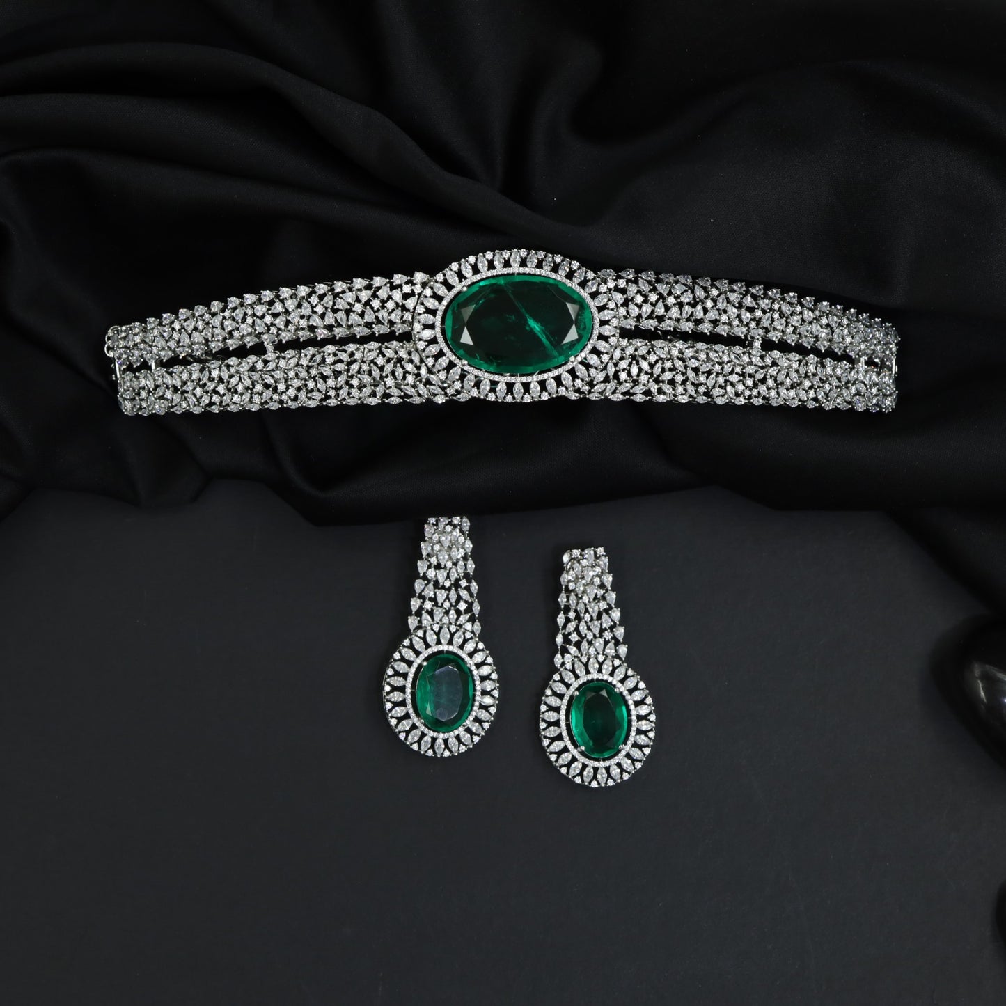 Heritage rhodium choker featuring couture gemstone artistry