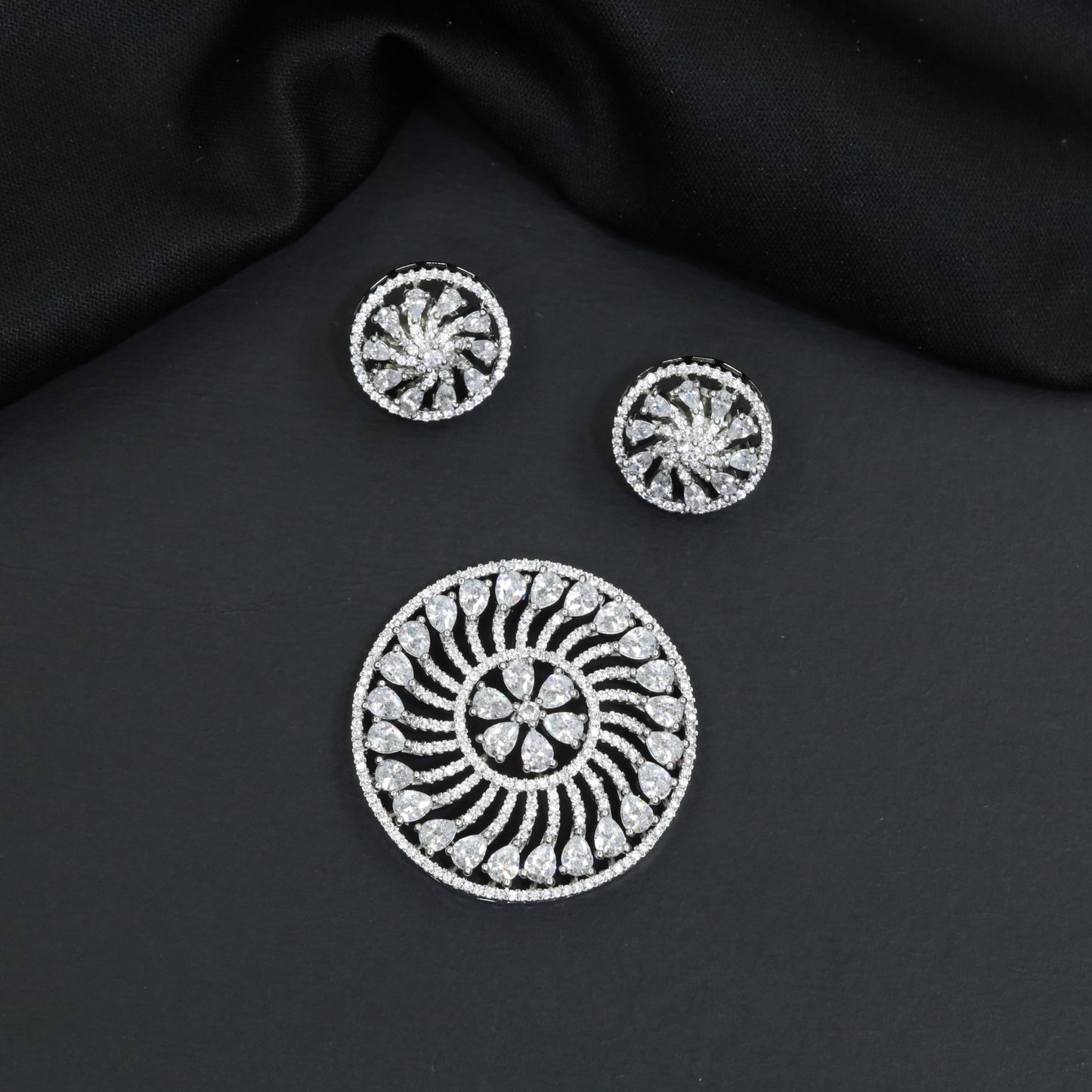 Round Pendant Set with Sunburst Styling and Matching Studs