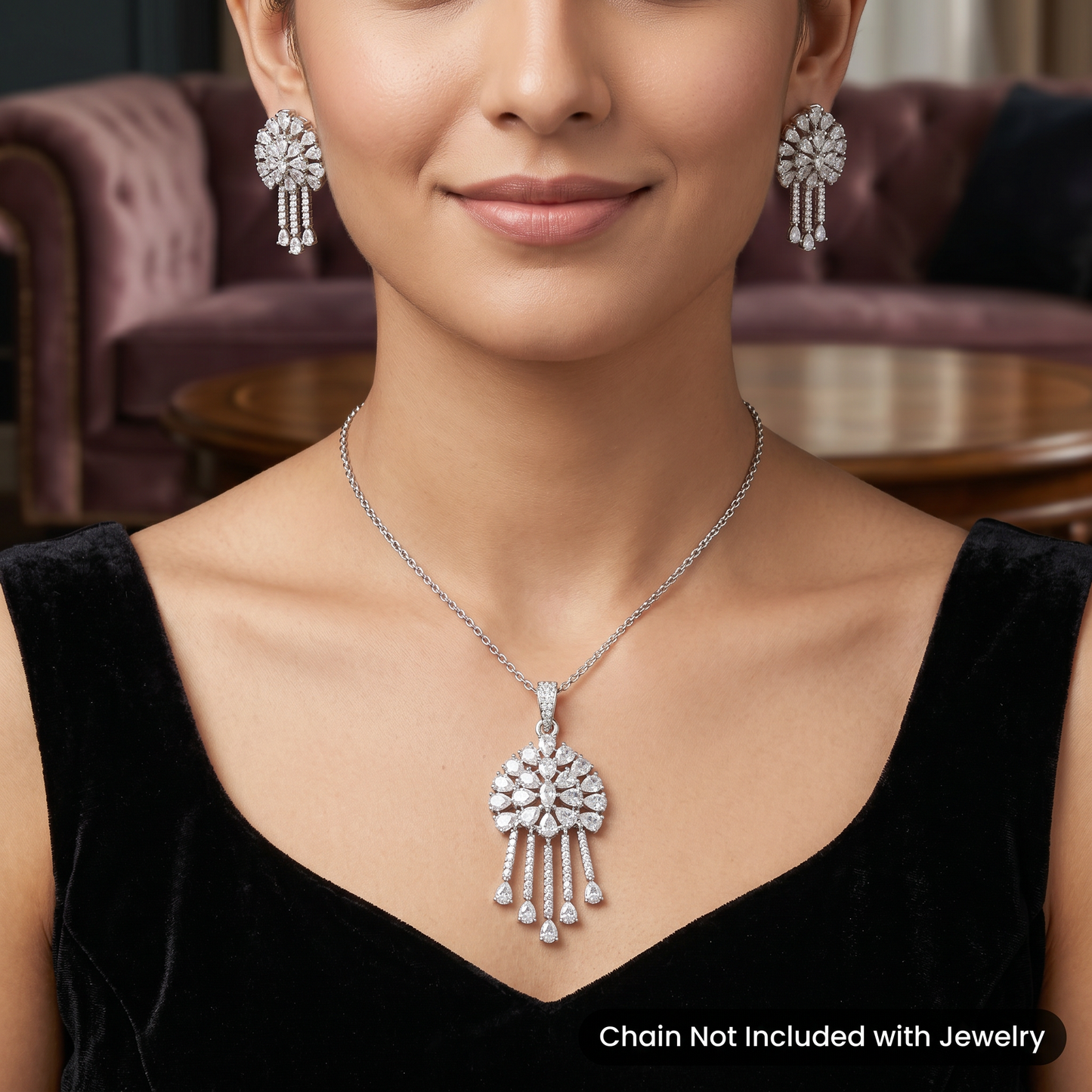 Floral Fan Pendant Set with Dangling Tassel Detailing