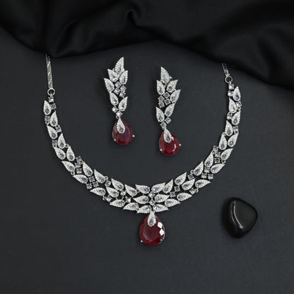 Heirloom Leaf Garland Rhodium Necklace Set with Pear Drop Pendant