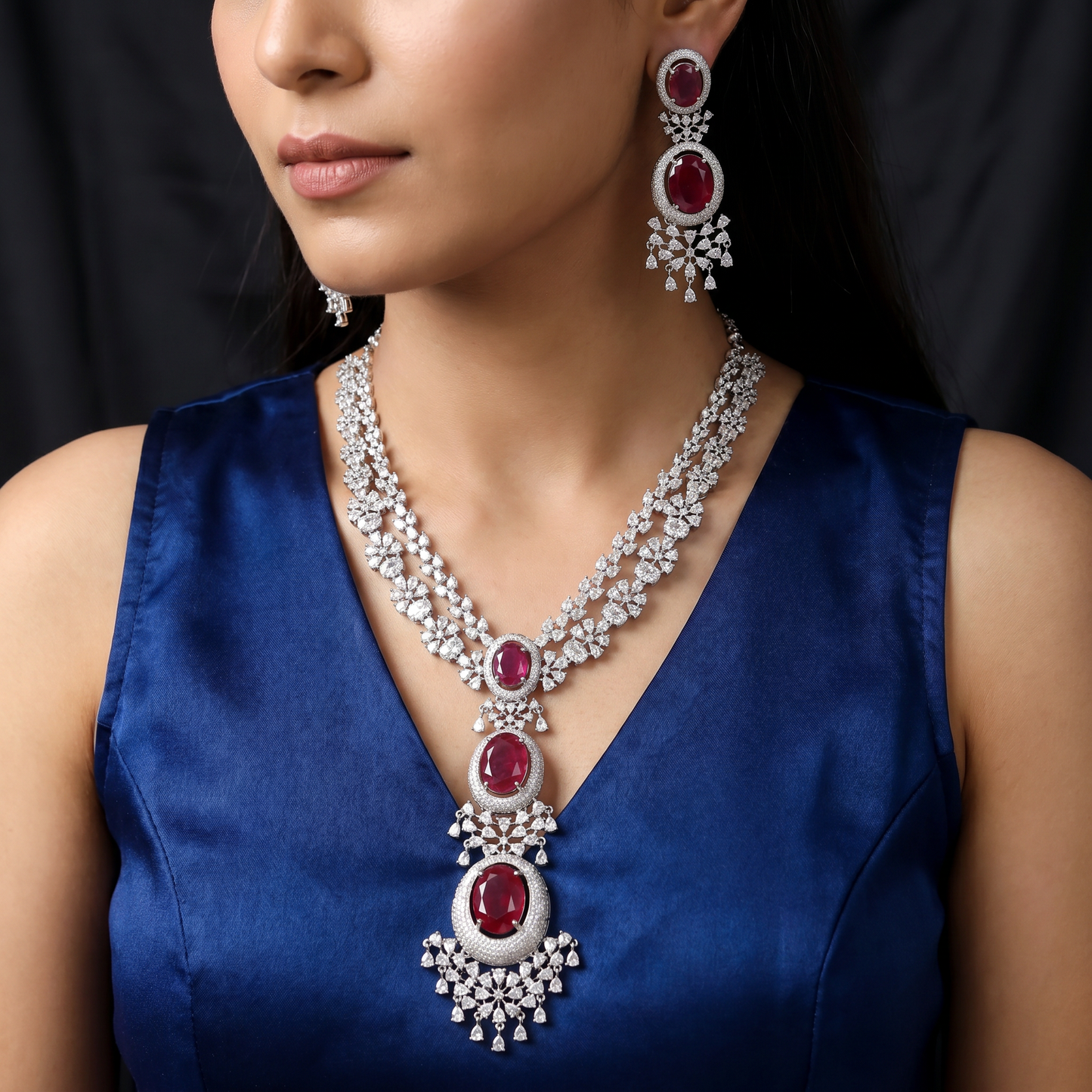 Heirloom Layered Cascade Rhodium Necklace Set with Medallion Pendant Centrepiece