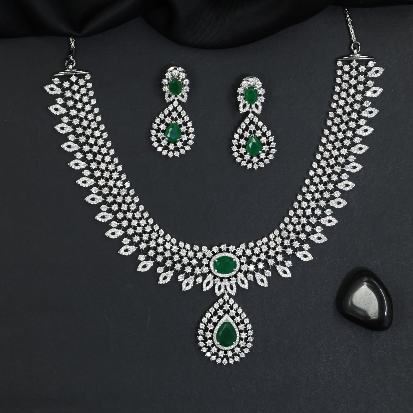 Grand Occasion Rhodium Necklace Set with Halo Medallion Centrepiece
