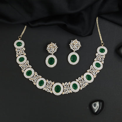 Sleek Gj necklace showcasing structured gemstone framework