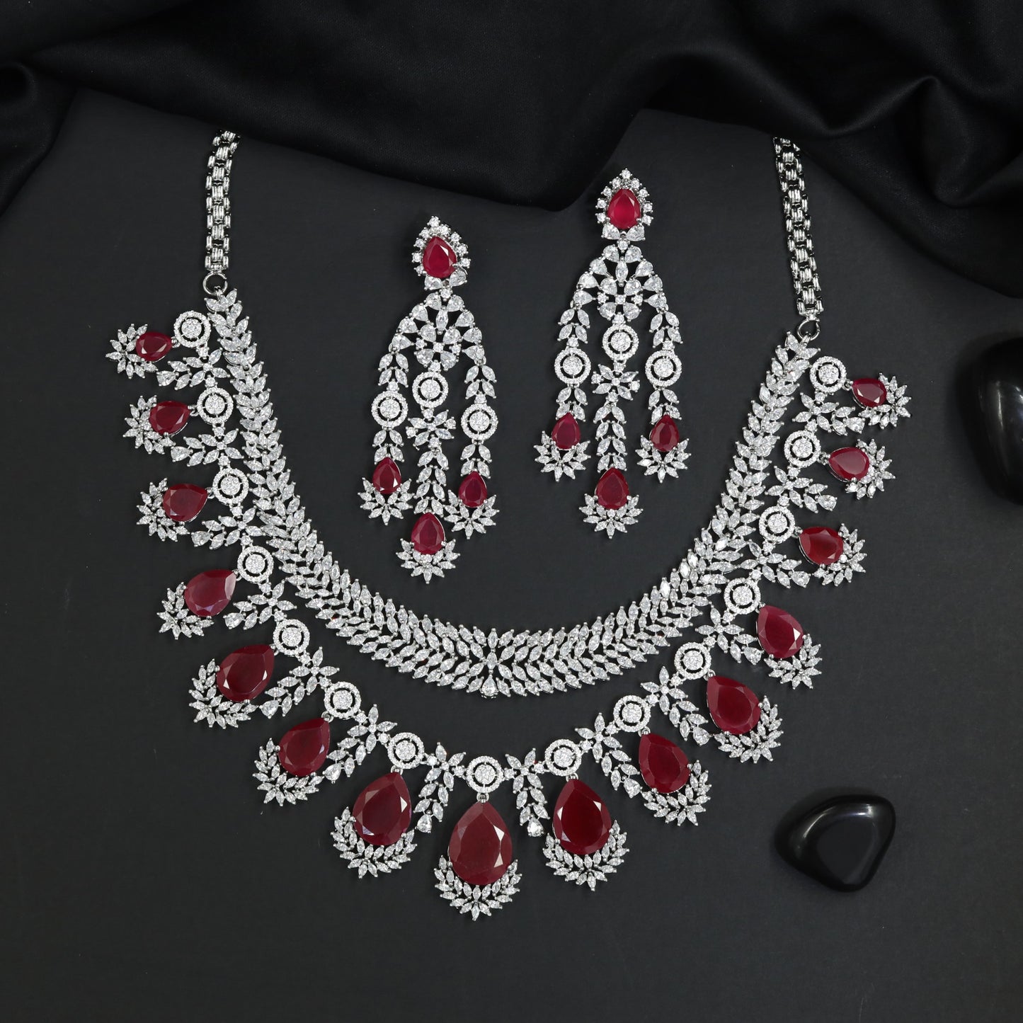 Modern Festoon Rhodium Necklace Set with Teardrop Charms