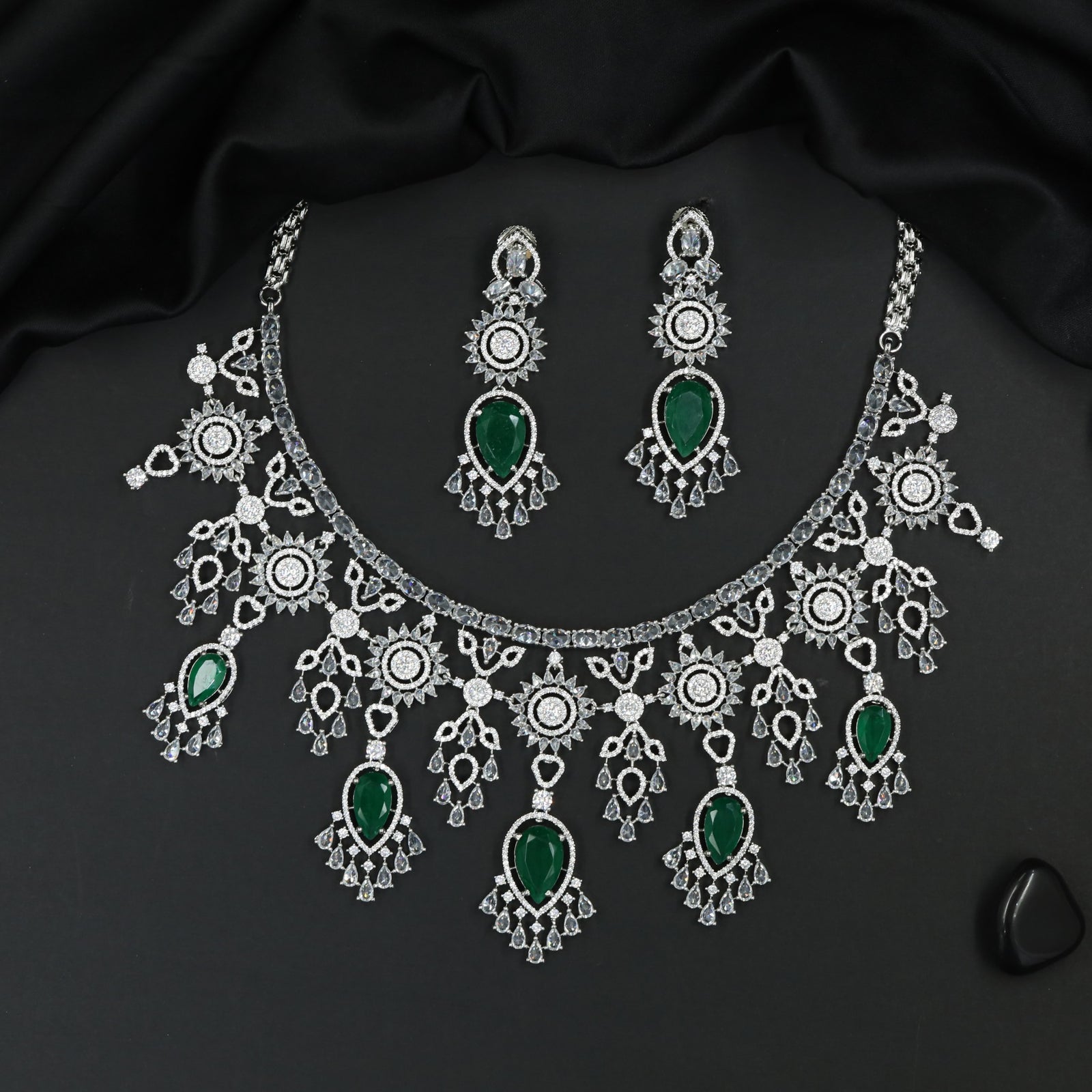 Floral Garland Rhodium Necklace Set with Pendant Drop Silhouette