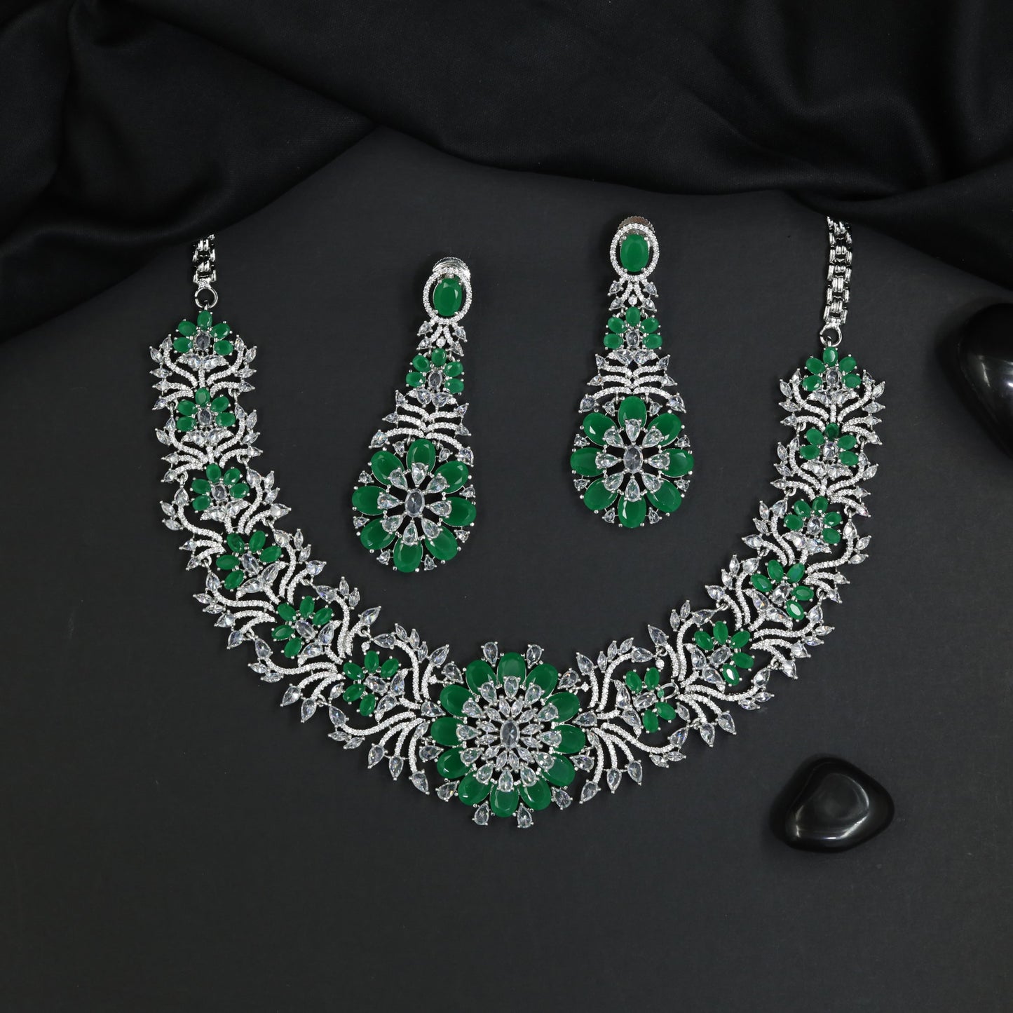 Grand Collar Rhodium Necklace Set with Sunburst Rosette Centrepiece