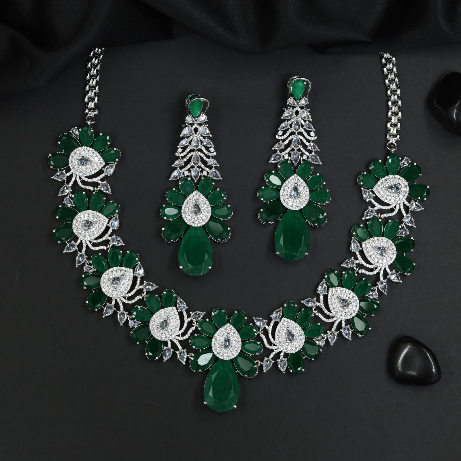 Rosette Pattern Rhodium Necklace Set with Statement Drops
