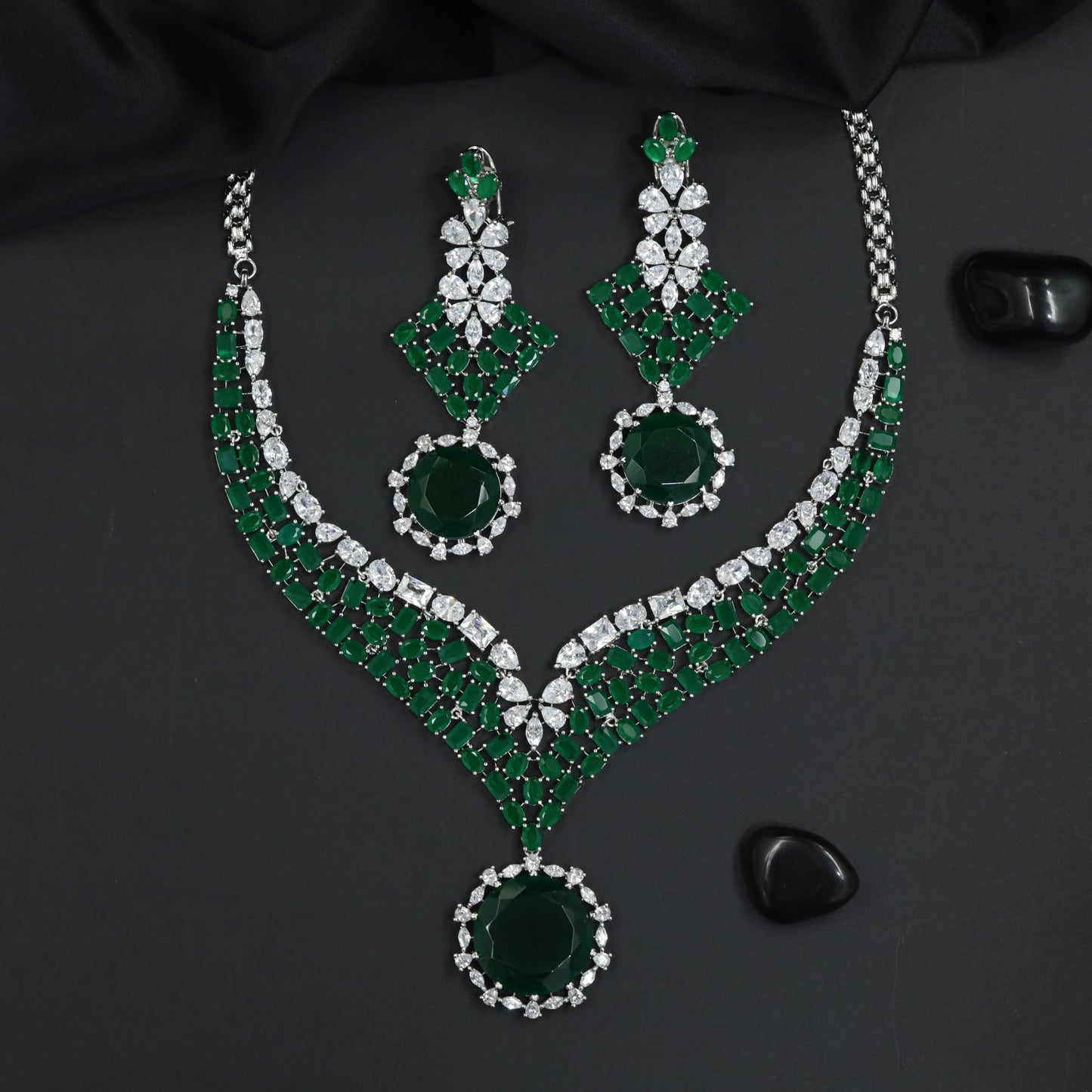 V Pattern Rhodium Necklace Set with Halo Frame Motifs