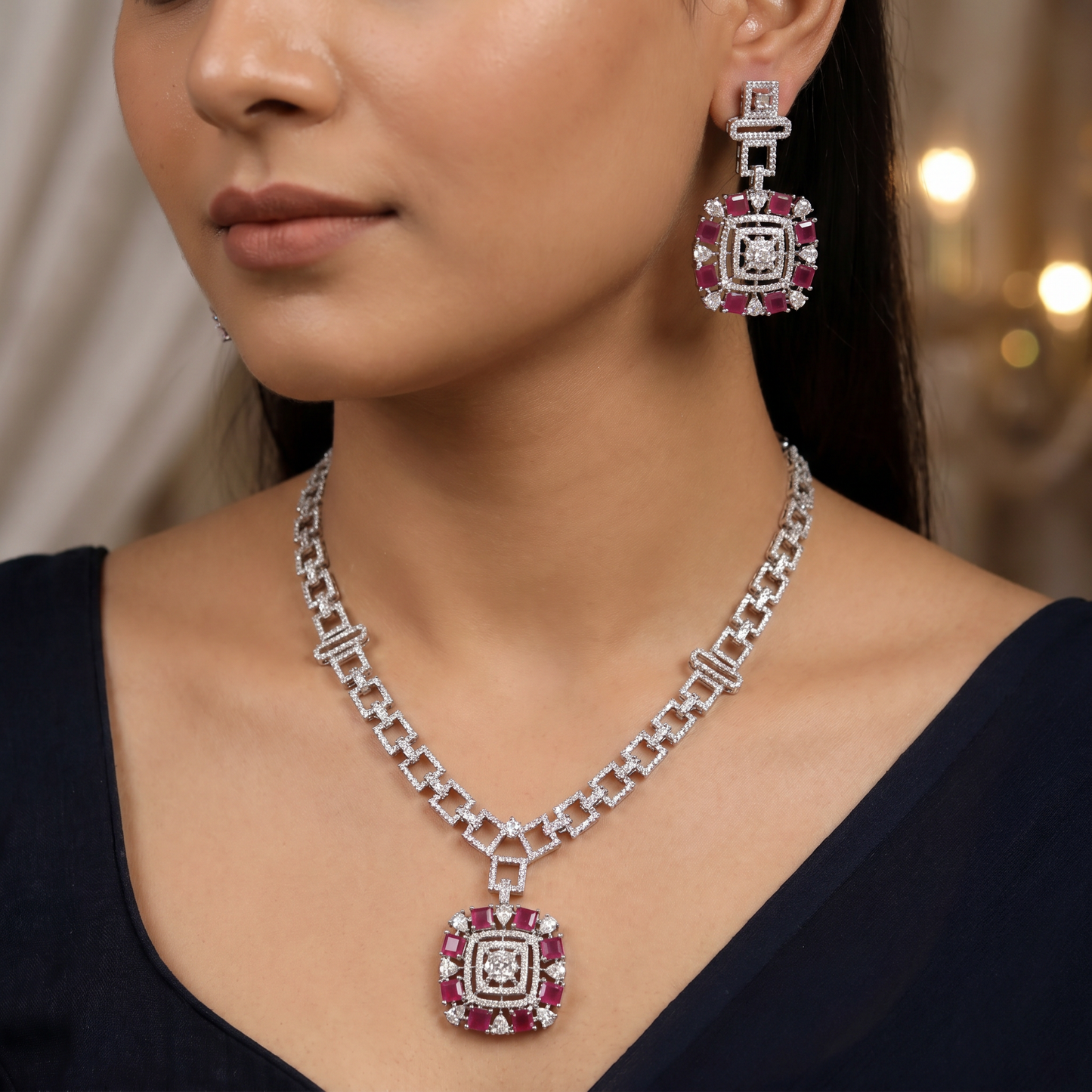 Geometric Link Necklace Set with Square Halo Pendant