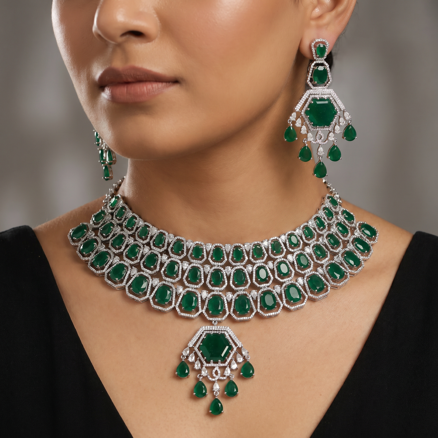 Open Teardrop Halo Rhodium Choker with Scalloped Collar Design