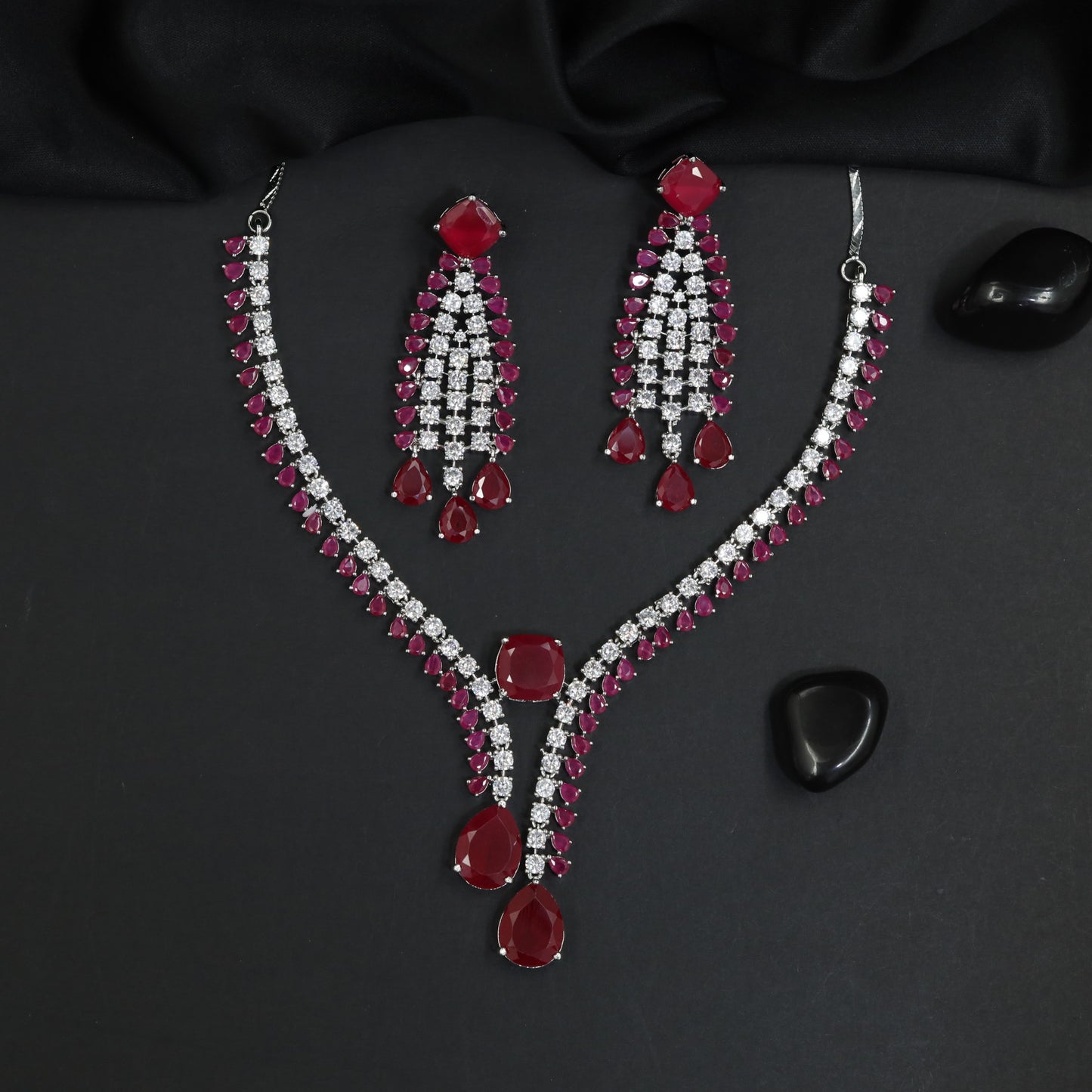 Twin Row Pear Motif Necklace Set with Statement Centre Drop