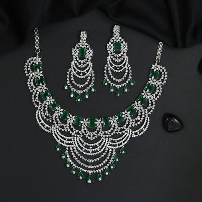 Garland Pattern Necklace Set with Draped Chain Detailing