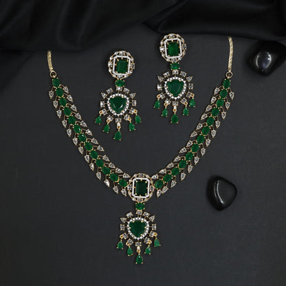 Leaf and Floral Necklace Set with Ornamental Pendant