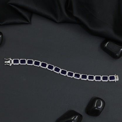 Contemporary Rhodium Bracelet with Continuous Rectangular Arrangement