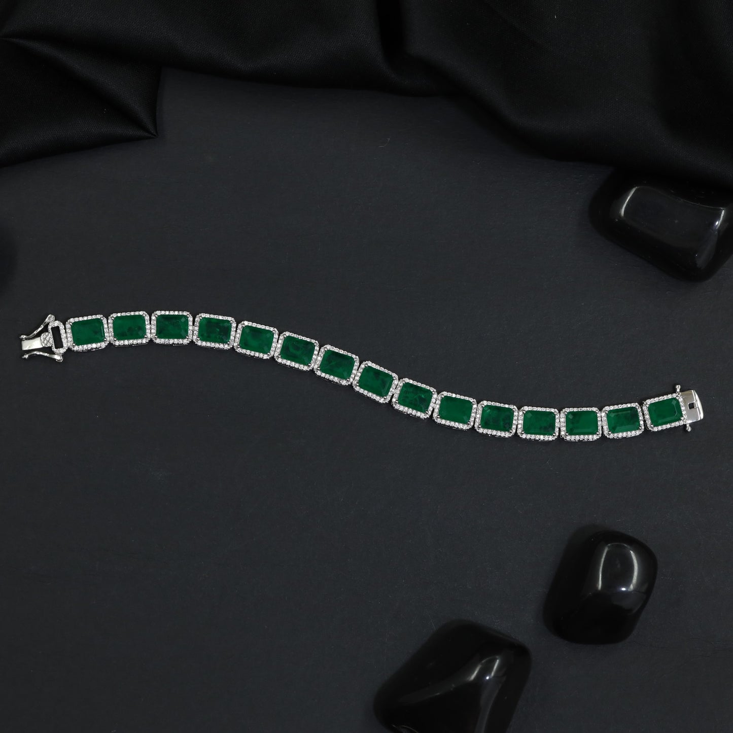 Contemporary Rhodium Bracelet with Continuous Rectangular Arrangement