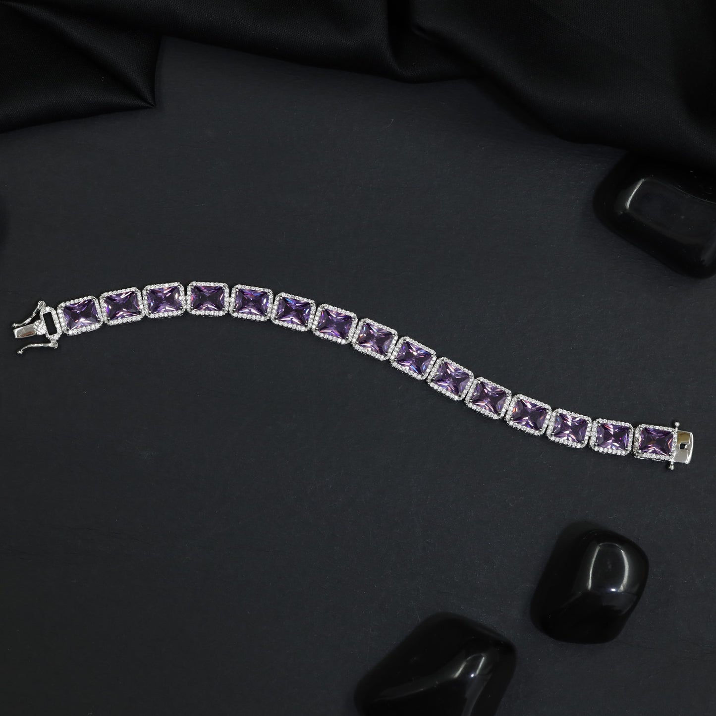 Contemporary Rhodium Bracelet with Continuous Rectangular Arrangement