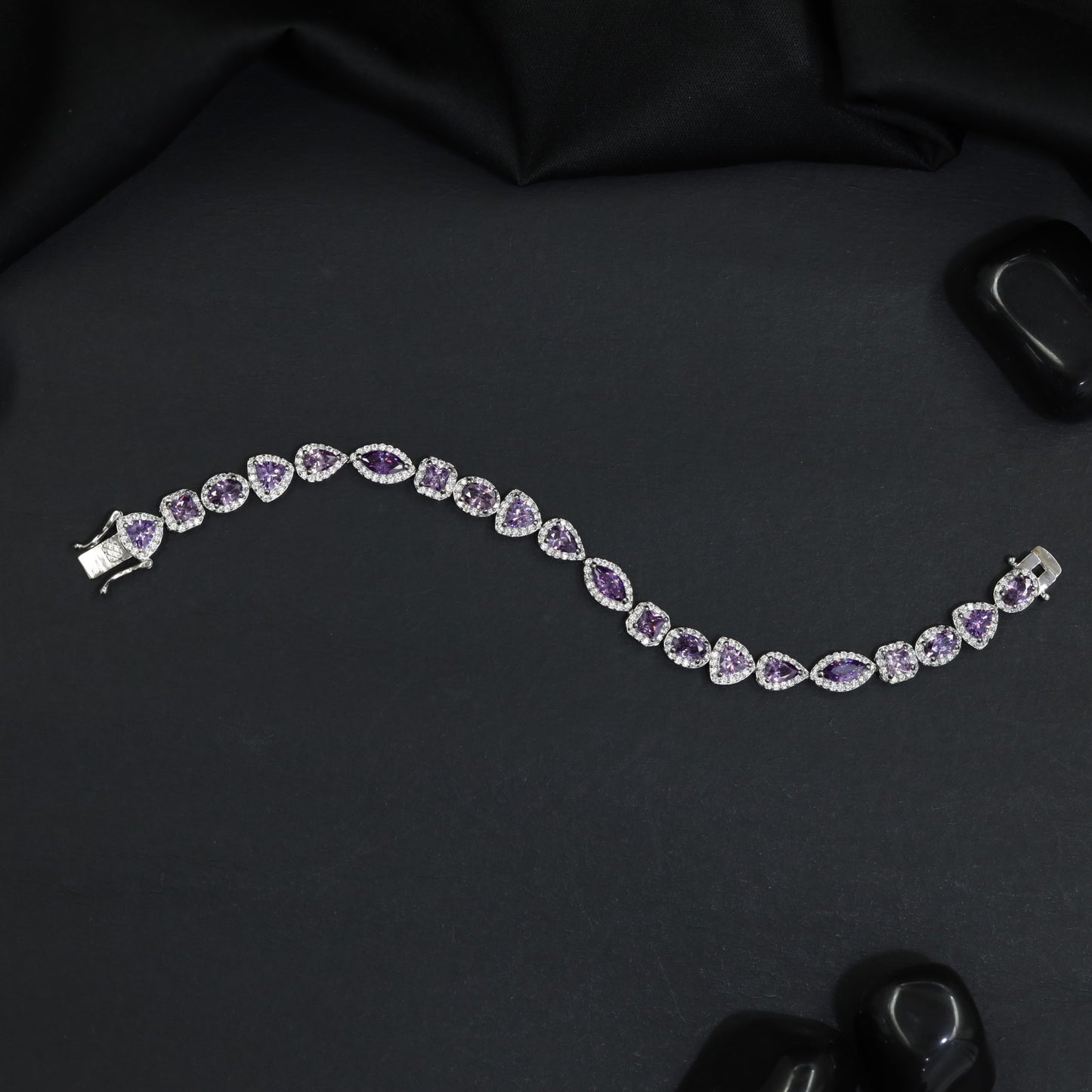 Leaf Link Rhodium Bracelet with Refined Connector Pattern