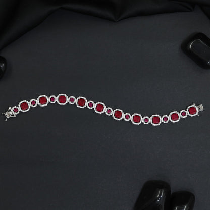 Elegant Rhodium Bracelet with Geometric Links and Circular Elements