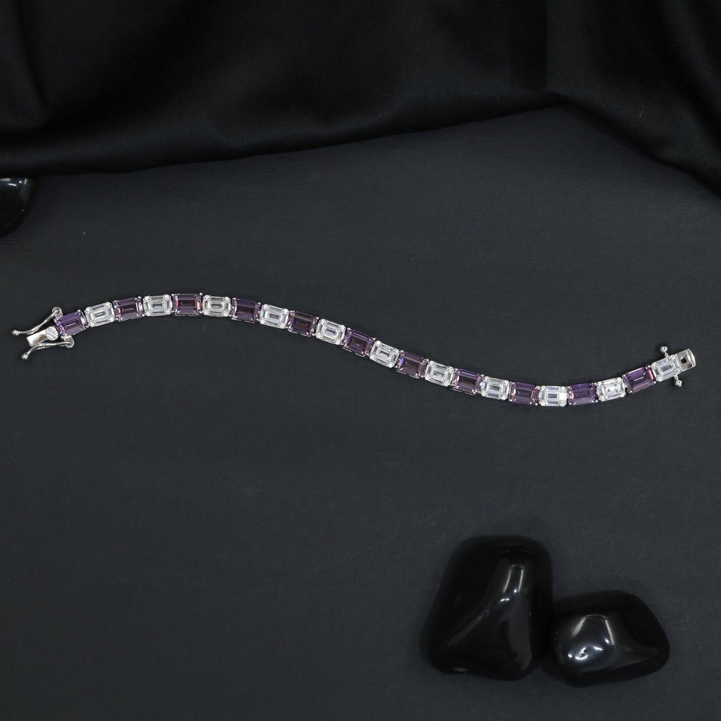 Rhodium Bracelet with Alternating Elongated and Rectangular Links