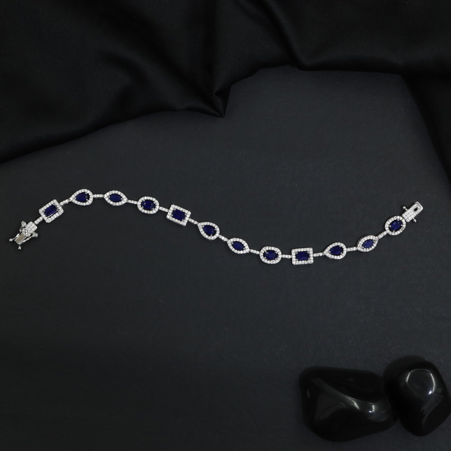 Geometric Link Rhodium Bracelet with Alternating Navette Design