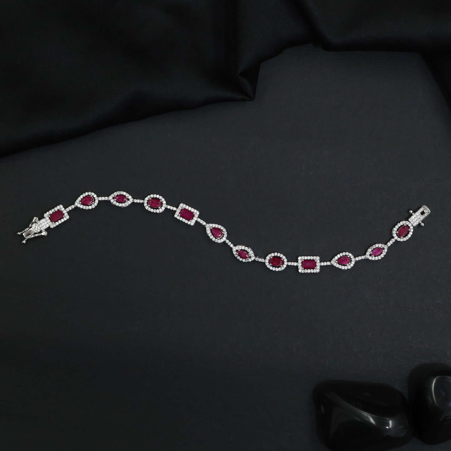 Geometric Link Rhodium Bracelet with Alternating Navette Design