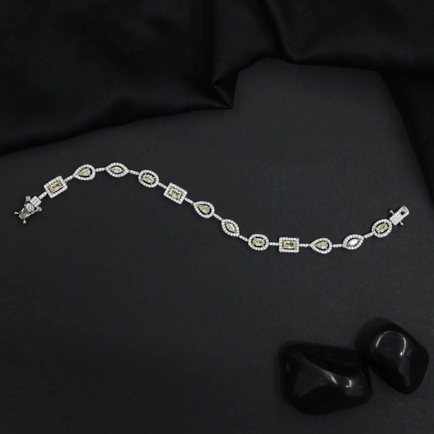 Geometric Link Rhodium Bracelet with Alternating Navette Design