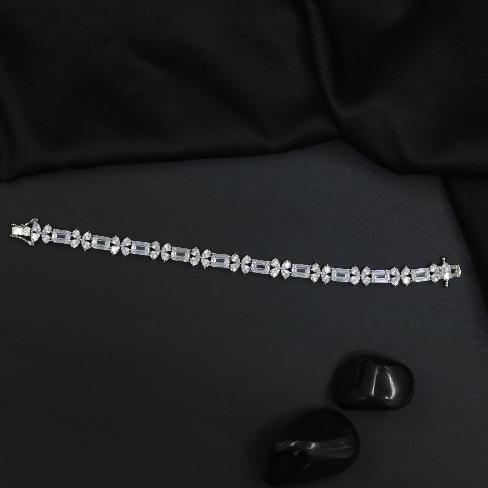 Rhodium Bracelet with Alternating Crystal Link Pattern