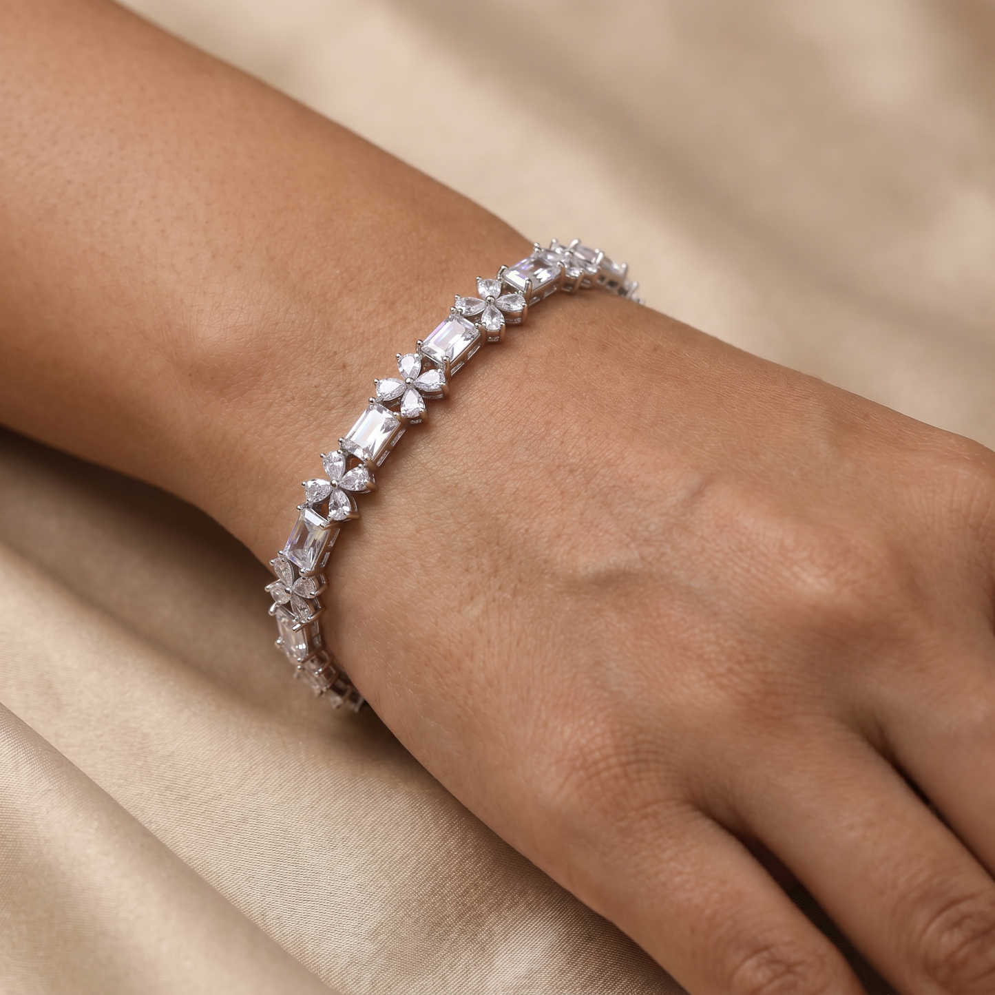 Rhodium Bracelet with Alternating Crystal Link Pattern