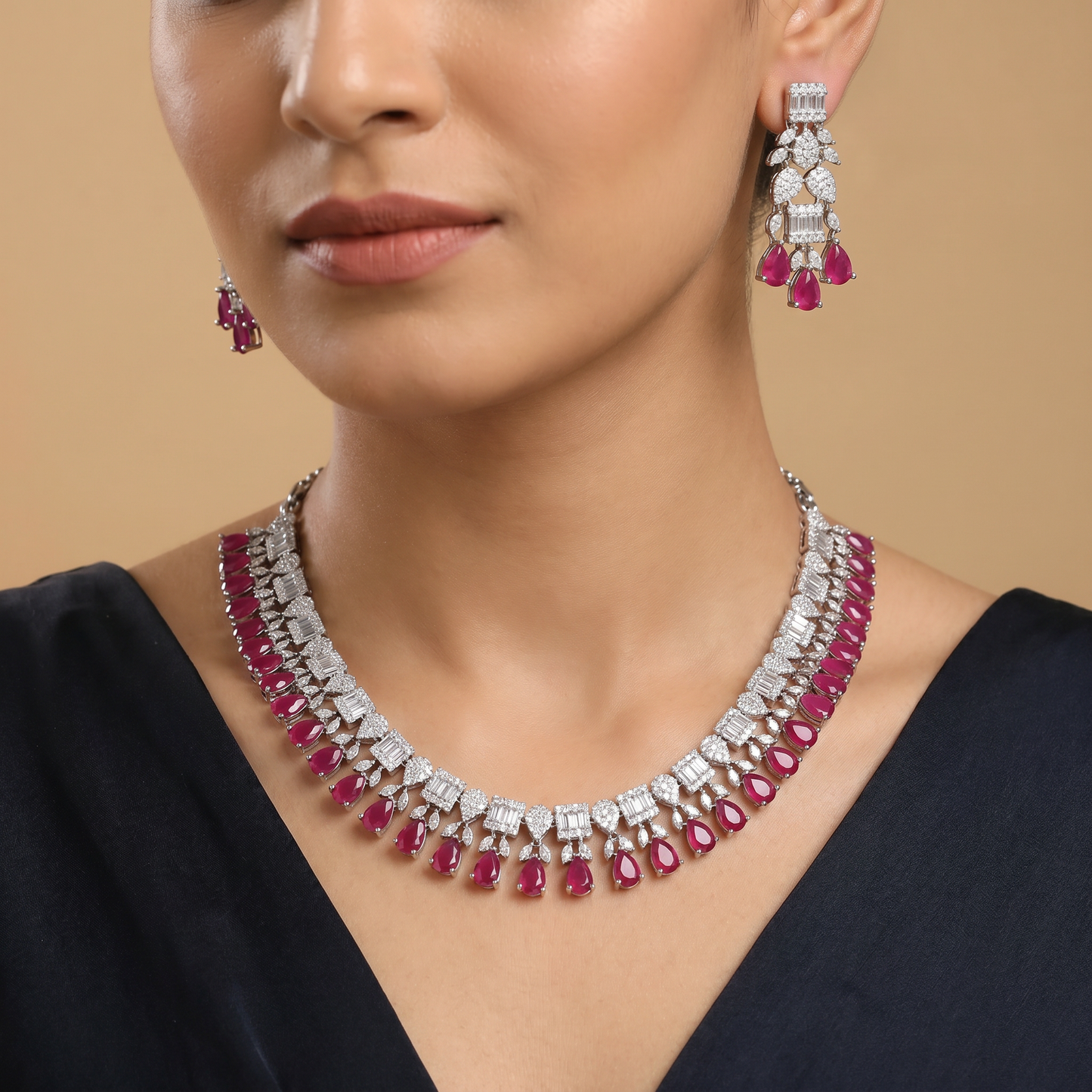 Scalloped Collar Necklace with Graduated Fringe Drop Detailing