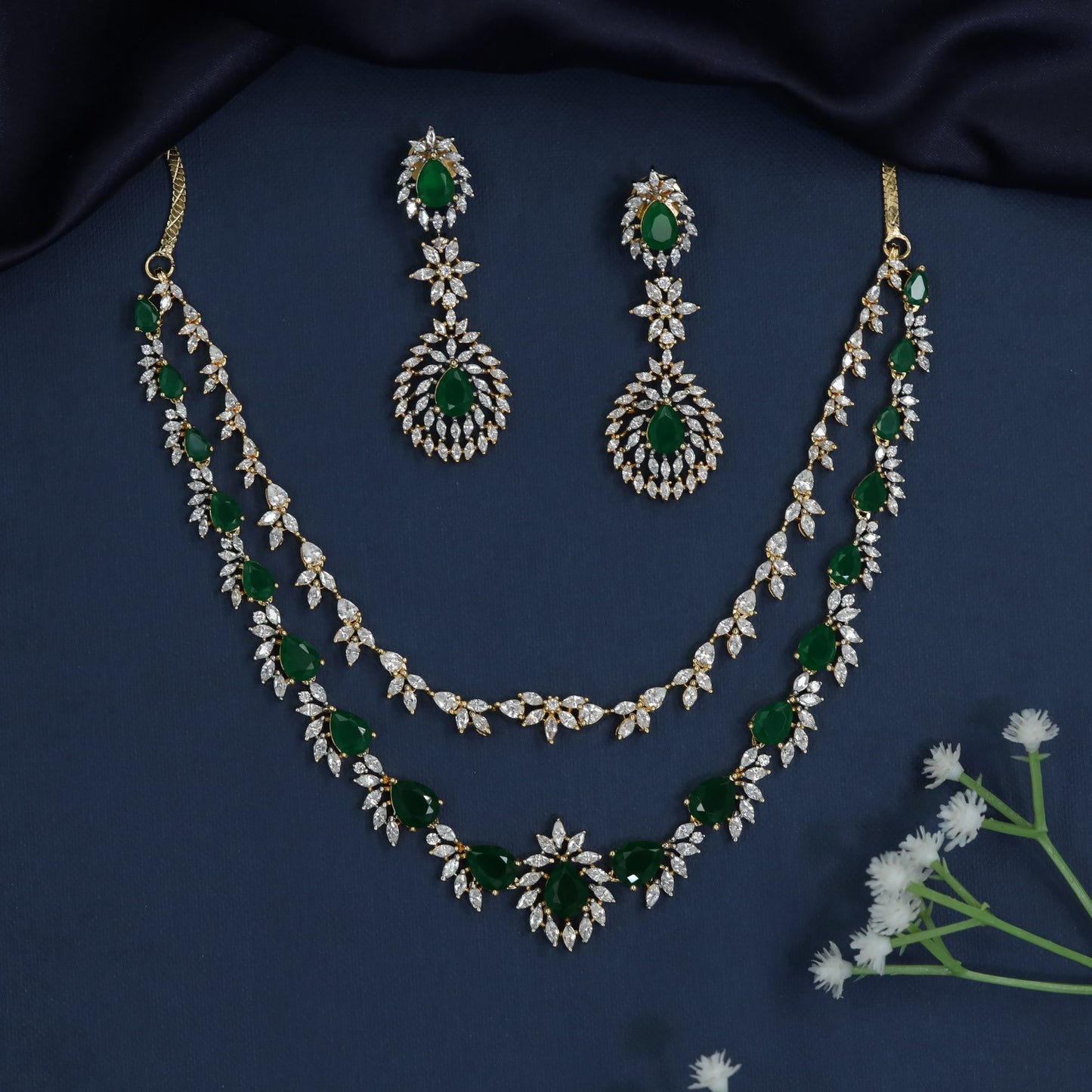 Marquise Leaf Gold Polish Necklace with Layered Collar Styling