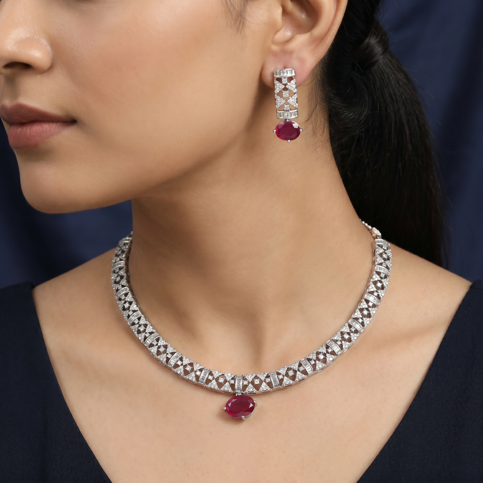 Rhodium collar necklace with geometric trellis detailing