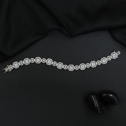 Rhodium Bracelet with Rounded Cushion and Oval Links