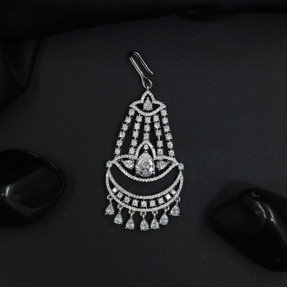 Traditional Jhumar with Decorative Crescent Pattern and Fringe
