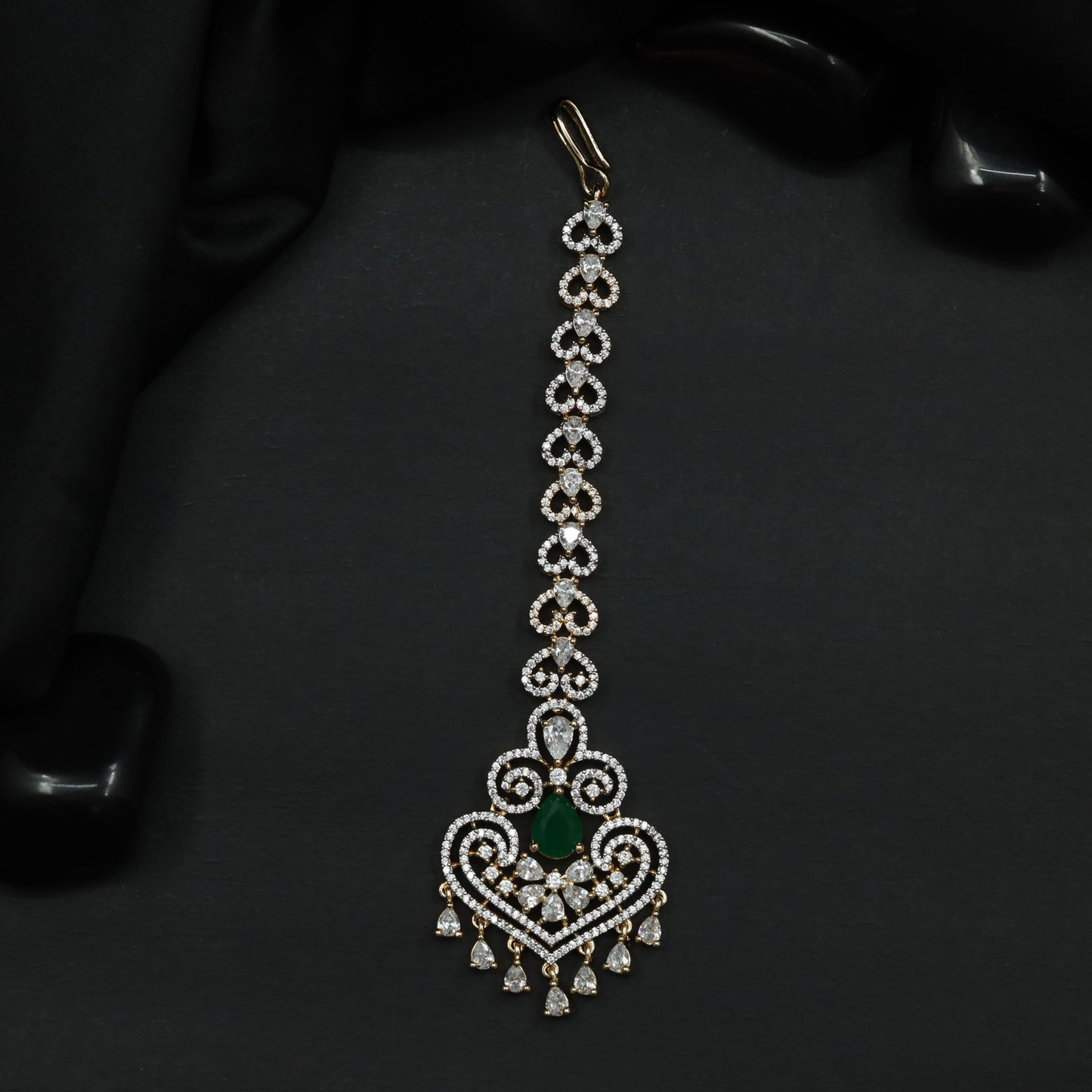 Tikka Featuring Heart Shaped Links and Decorative Pendant
